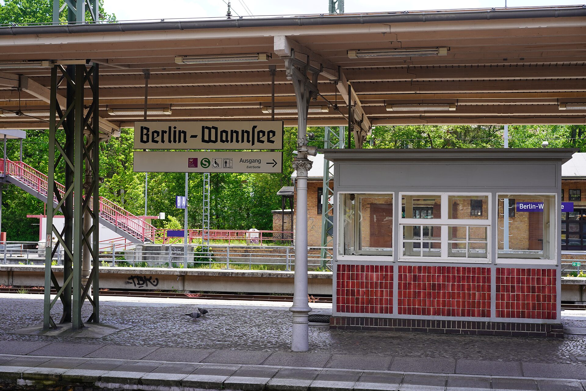 Immobilienangebote in Berlin-Wannsee — Wasserimmobilien, historische Villen und Wochenendhäuser