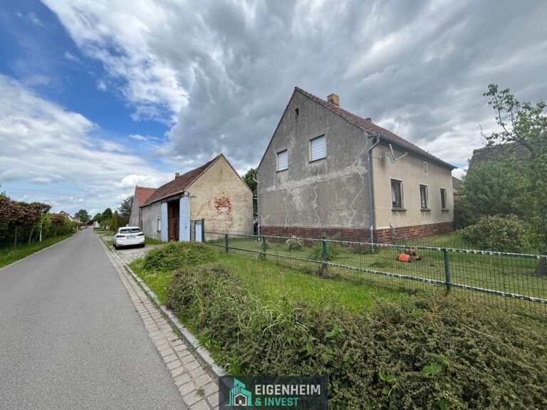 Historischer LPG-Kleinhof mit original erhaltenen Hofelementen & vielseitigem Entwicklungspotenzial