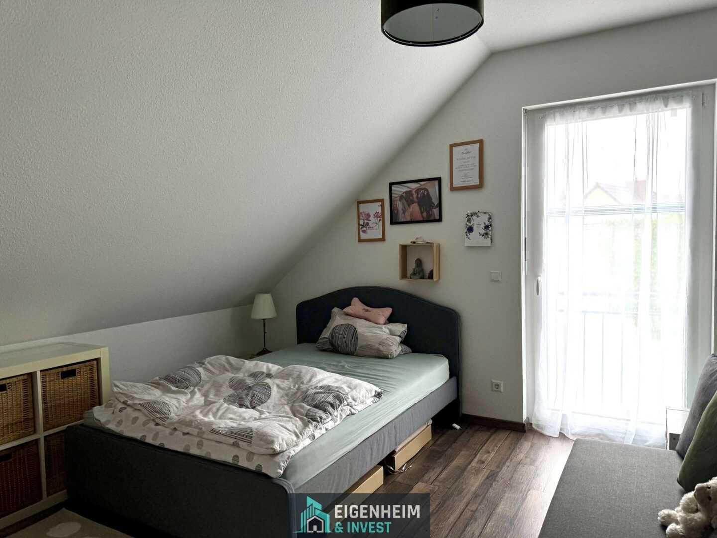 Schlafzimmer 1