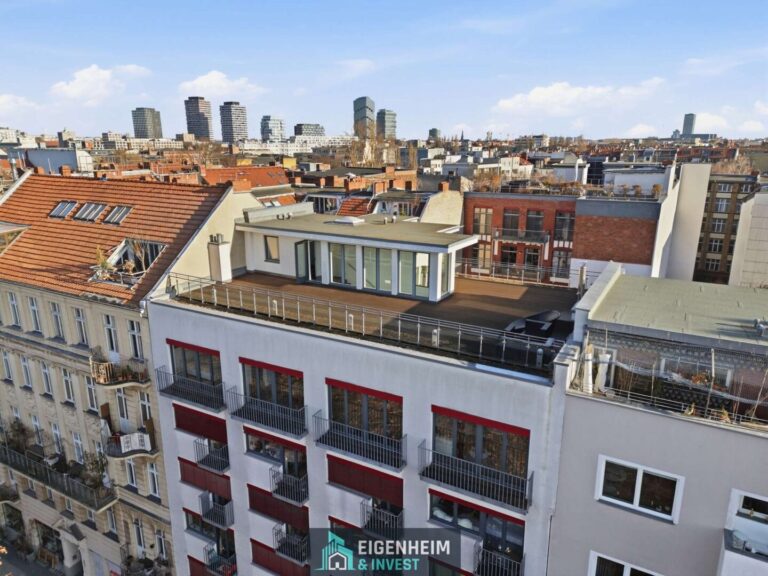 Luxus-Penthouse mit Dachterrasse & Blick auf den Fernsehturm in Berlin-Kreuzberg 2 Blick auf die Dachterrasse
